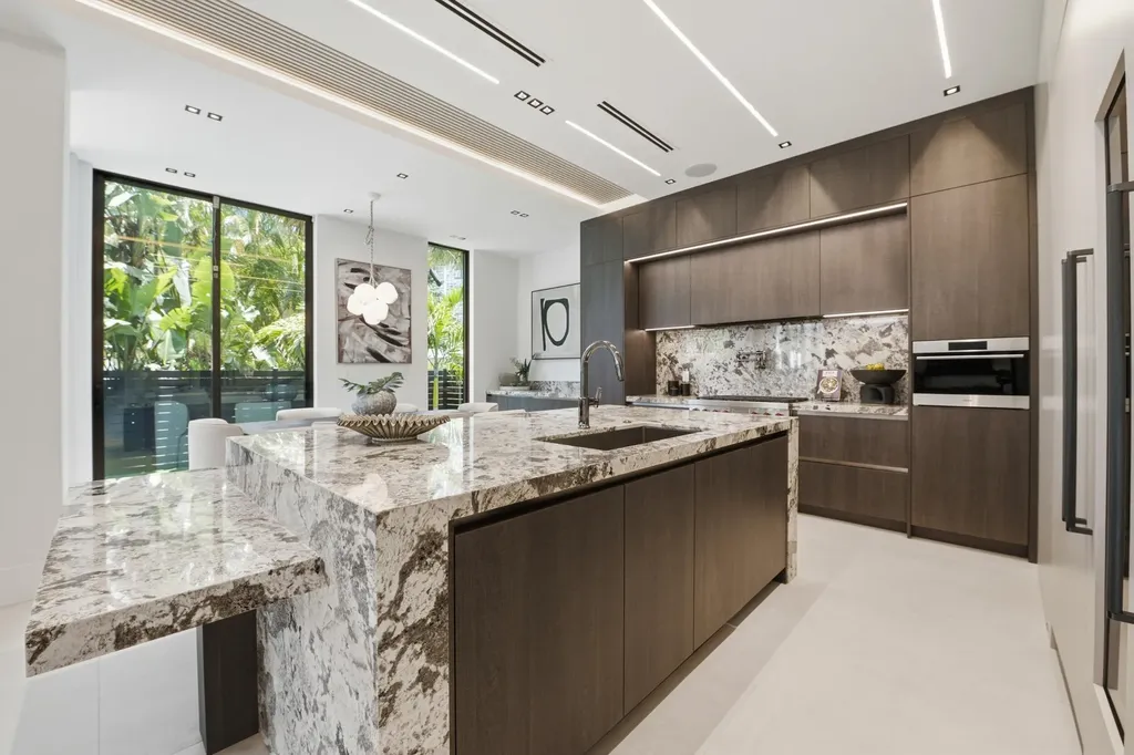 3209 NE 26th Street Fort Lauderdale FL 33305