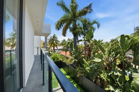 3209 NE 26th Street Fort Lauderdale FL 33305