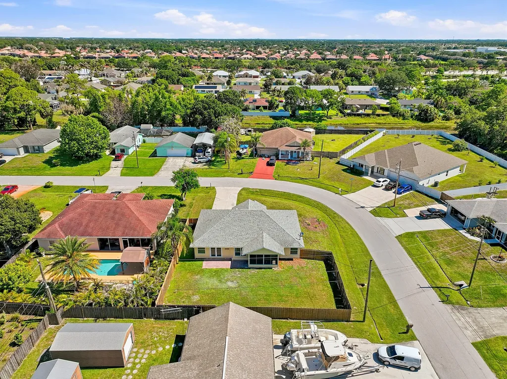 1202 SW Jacqueline Avenue Port St Lucie FL 34953