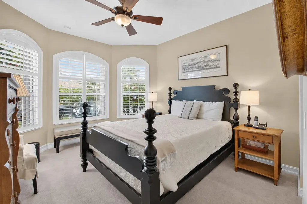 10830 Leaf Bridge Way Boynton Beach FL 33473
