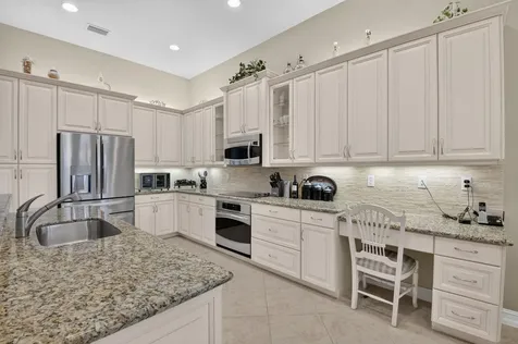 10830 Leaf Bridge Way Boynton Beach FL 33473