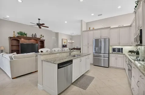 10830 Leaf Bridge Way Boynton Beach FL 33473