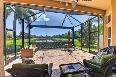 10830 Leaf Bridge Way Boynton Beach FL 33473