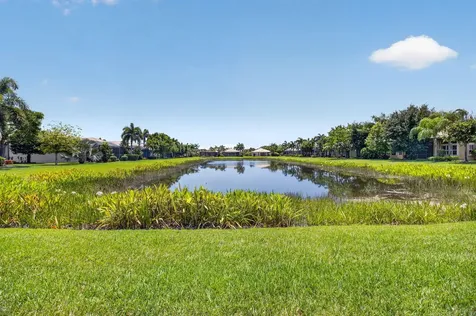 10830 Leaf Bridge Way Boynton Beach FL 33473