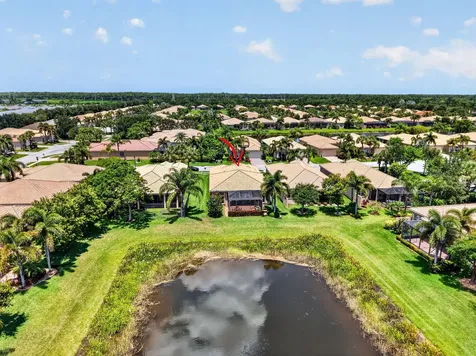 10830 Leaf Bridge Way Boynton Beach FL 33473