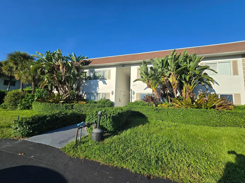 201 SE 6th Avenue Pompano Beach FL 33060