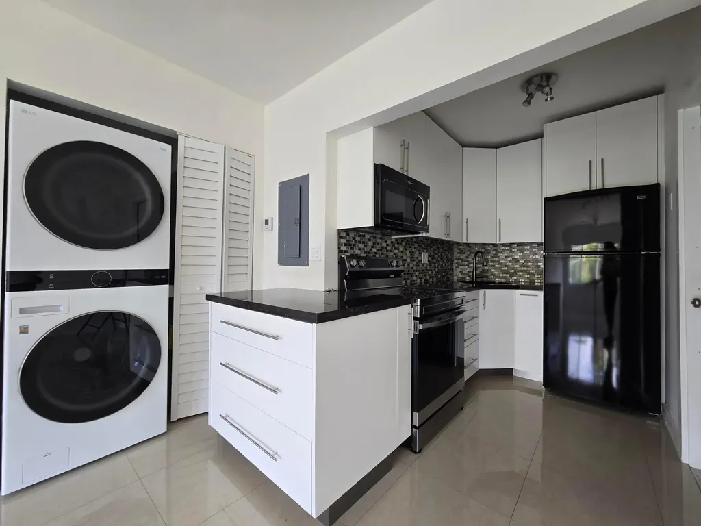 201 SE 6th Avenue Pompano Beach FL 33060
