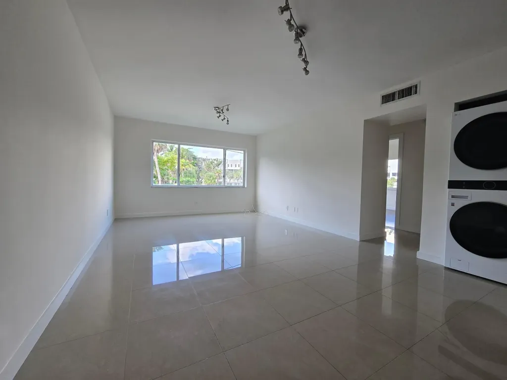 201 SE 6th Avenue Pompano Beach FL 33060