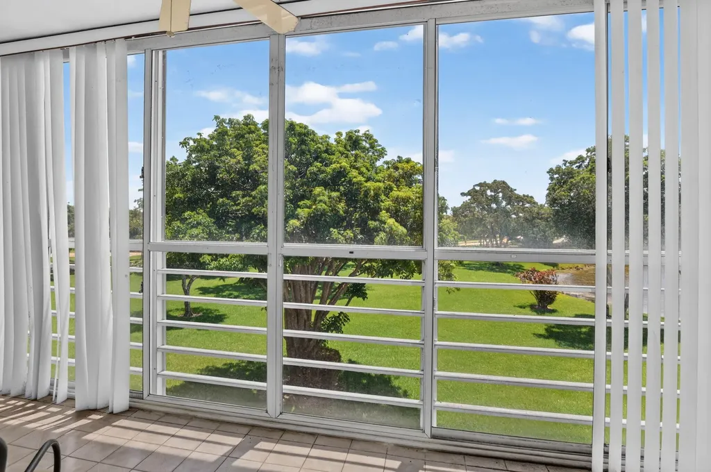 3090 Wolverton E Boca Raton FL 33434