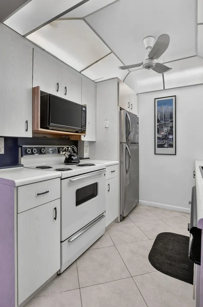3090 Wolverton E Boca Raton FL 33434
