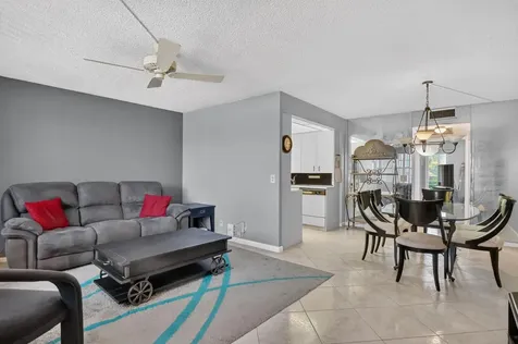 3090 Wolverton E Boca Raton FL 33434
