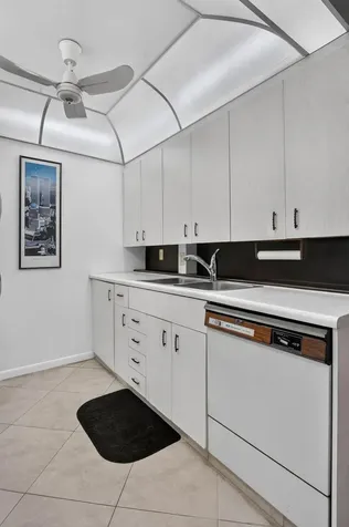 3090 Wolverton E Boca Raton FL 33434