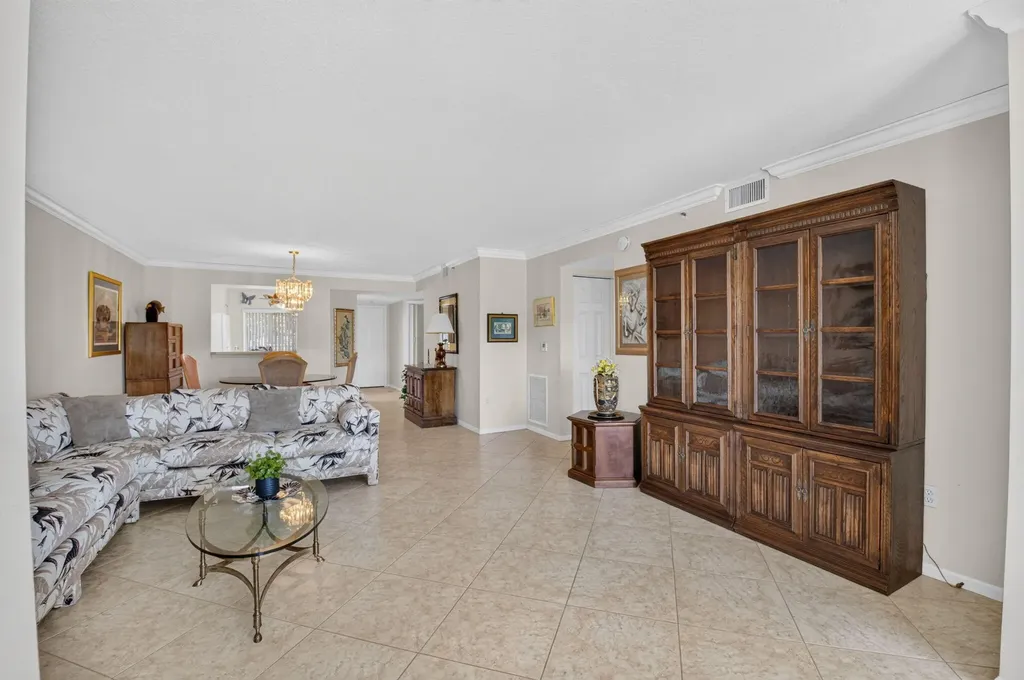 5778 Crystal Shores Drive Boynton Beach FL 33437