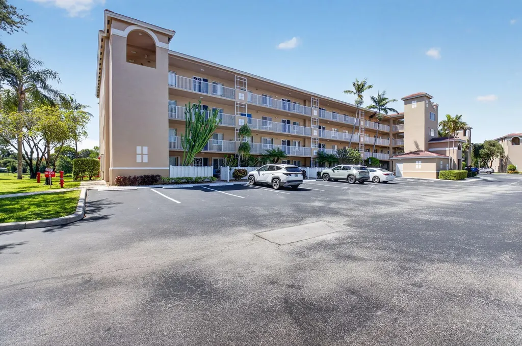 5778 Crystal Shores Drive Boynton Beach FL 33437