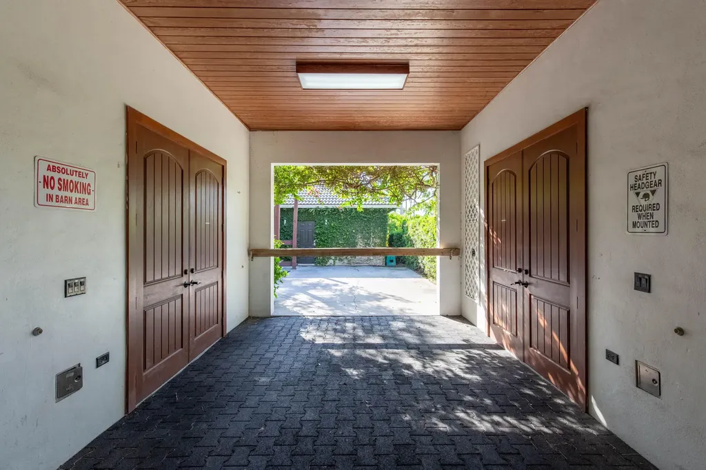 2583 Appaloosa Trail Wellington FL 33414