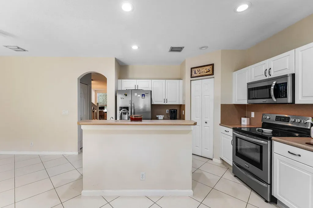 331 Spruce Street Boynton Beach FL 33426