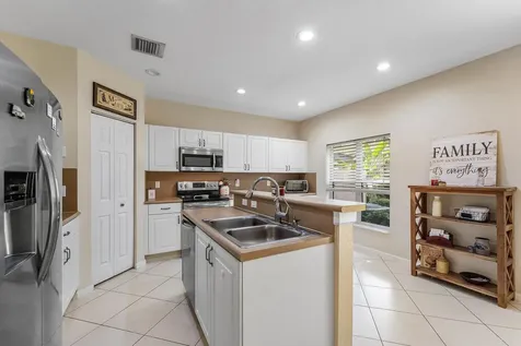 331 Spruce Street Boynton Beach FL 33426