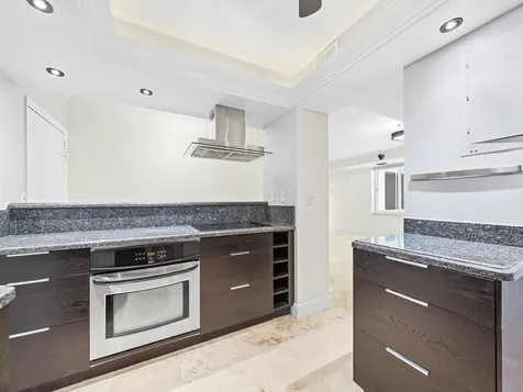 3233 NE 34th Street Fort Lauderdale FL 33308