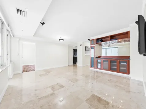 3233 NE 34th Street Fort Lauderdale FL 33308
