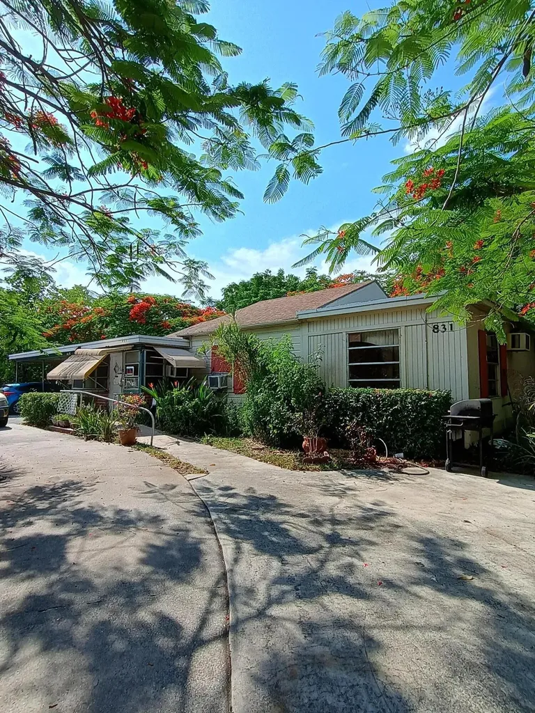 831 N Forest Hill Boulevard West Palm Beach FL 33405