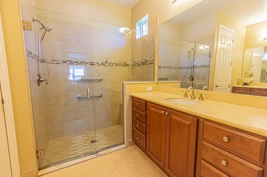 9612 SW Gum Tree Court Port St Lucie FL 34987