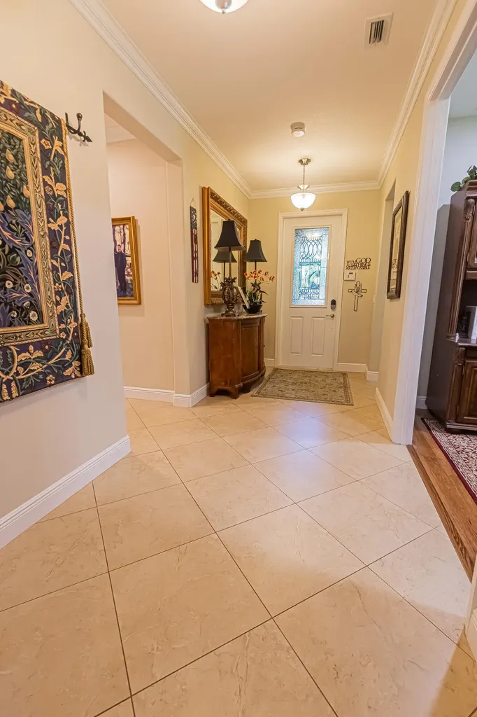 9612 SW Gum Tree Court Port St Lucie FL 34987