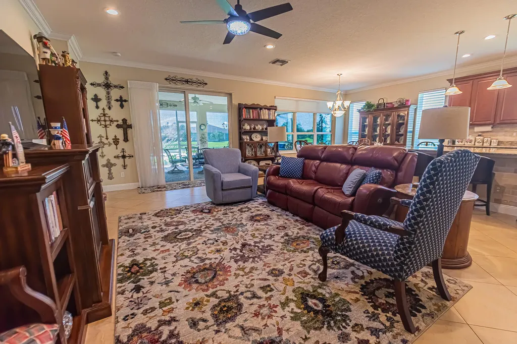 9612 SW Gum Tree Court Port St Lucie FL 34987