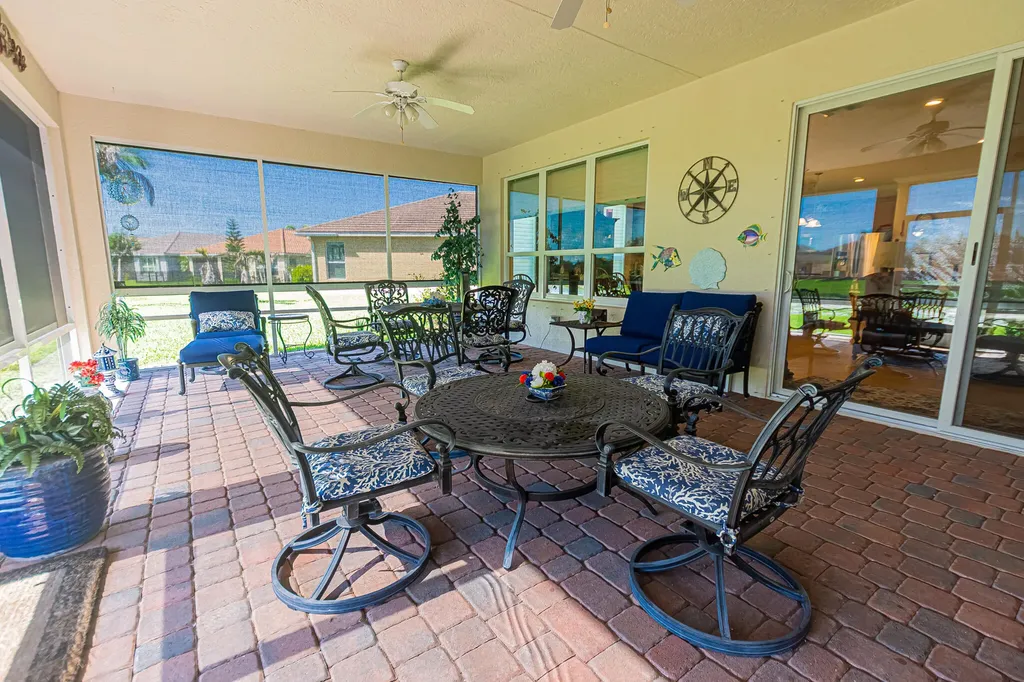 9612 SW Gum Tree Court Port St Lucie FL 34987