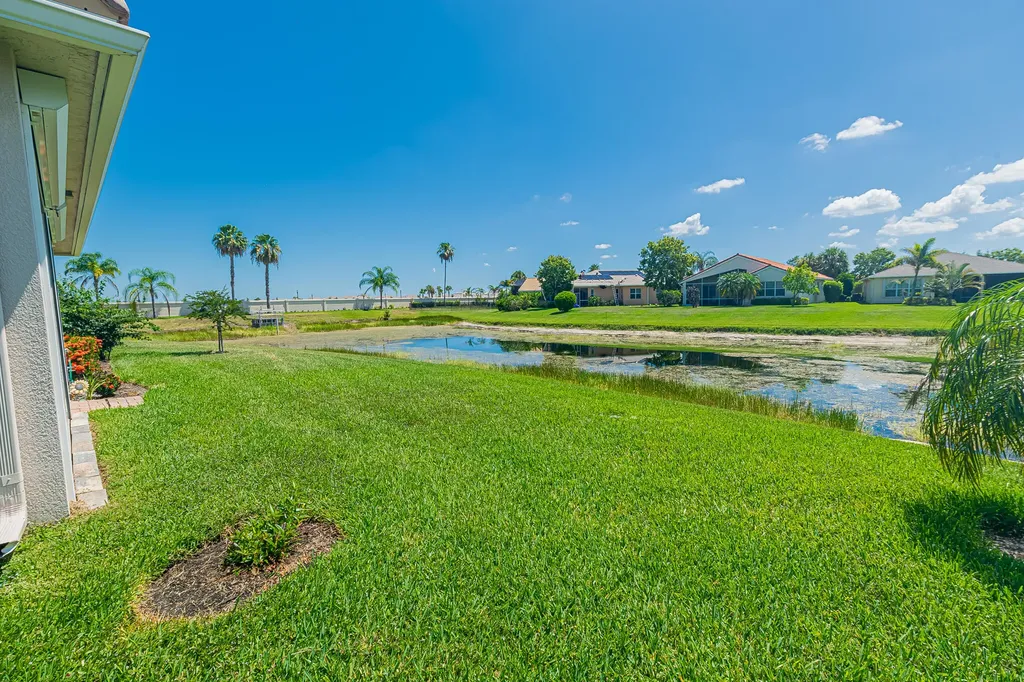 9612 SW Gum Tree Court Port St Lucie FL 34987