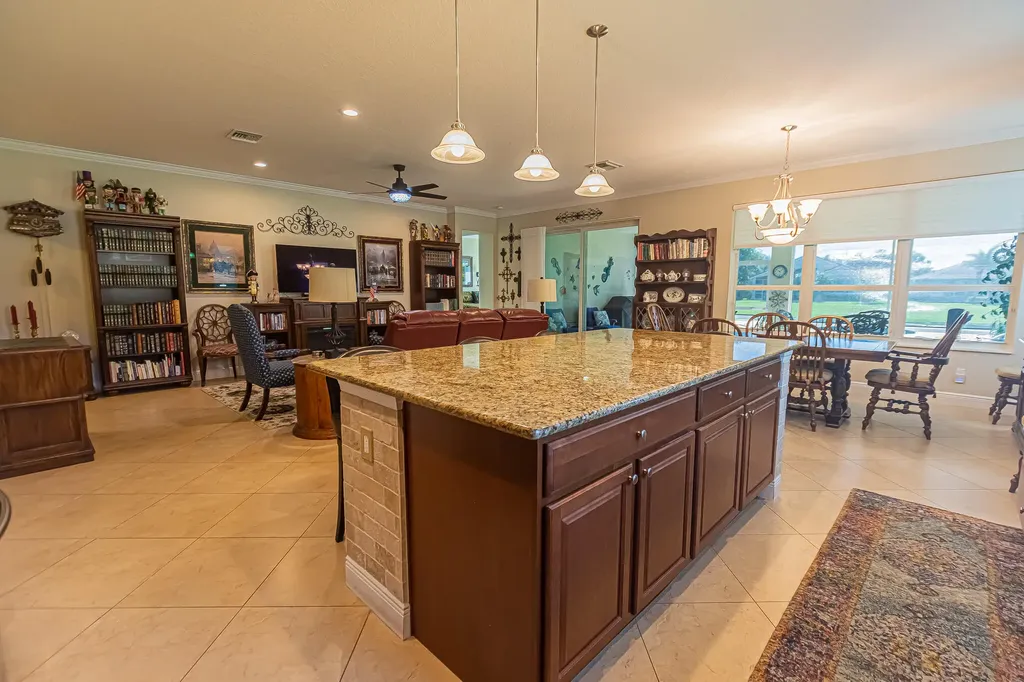 9612 SW Gum Tree Court Port St Lucie FL 34987