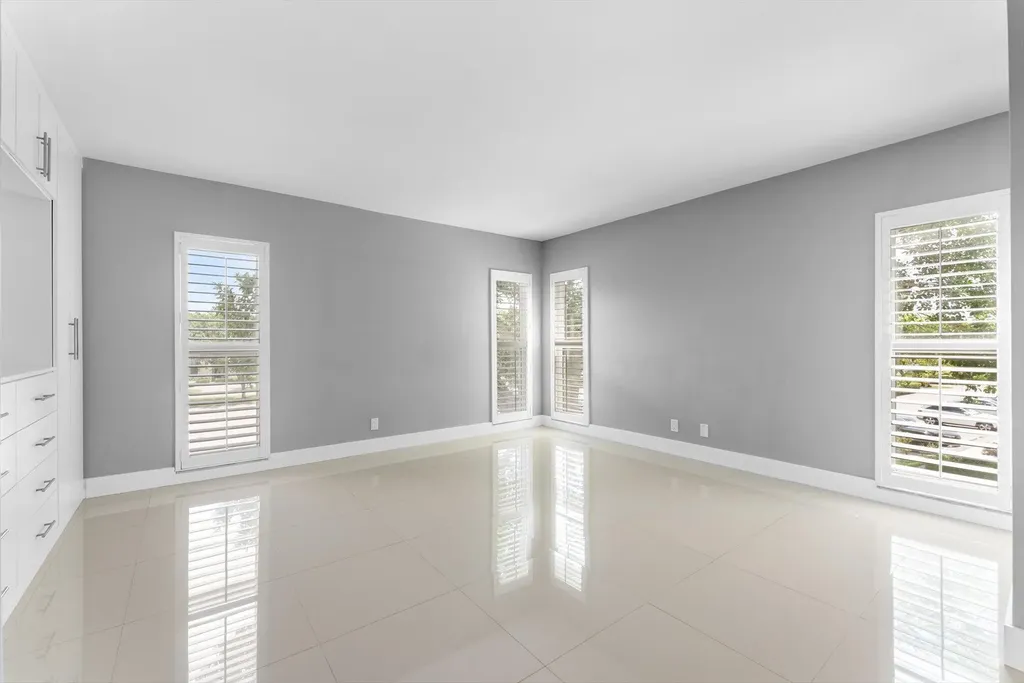 3200 N Palm Aire Drive Pompano Beach FL 33069