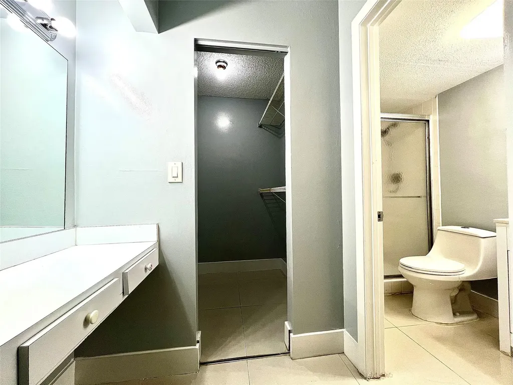 7450 NW 17th Street Plantation FL 33313