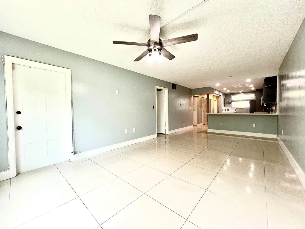 7450 NW 17th Street Plantation FL 33313