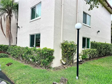 7450 NW 17th Street Plantation FL 33313