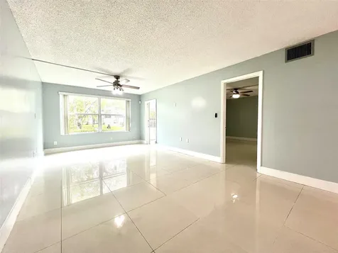 7450 NW 17th Street Plantation FL 33313