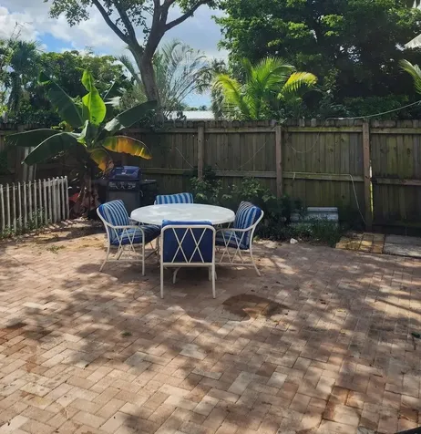 XX81 SW 16th Street Fort Lauderdale FL 33312
