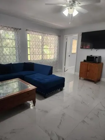XX81 SW 16th Street Fort Lauderdale FL 33312