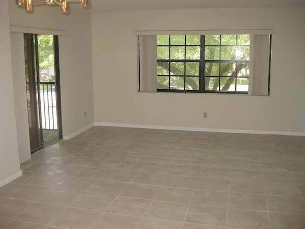 3665 NW 94th Avenue Sunrise FL 33351