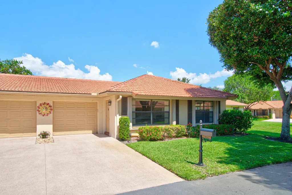 9925 Frangipani Tree Way Boynton Beach FL 33436