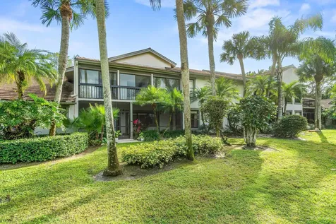 11223 Pond View Drive Wellington FL 33414