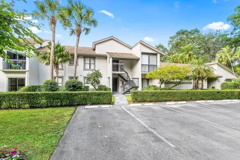 11223 Pond View Drive Wellington FL 33414