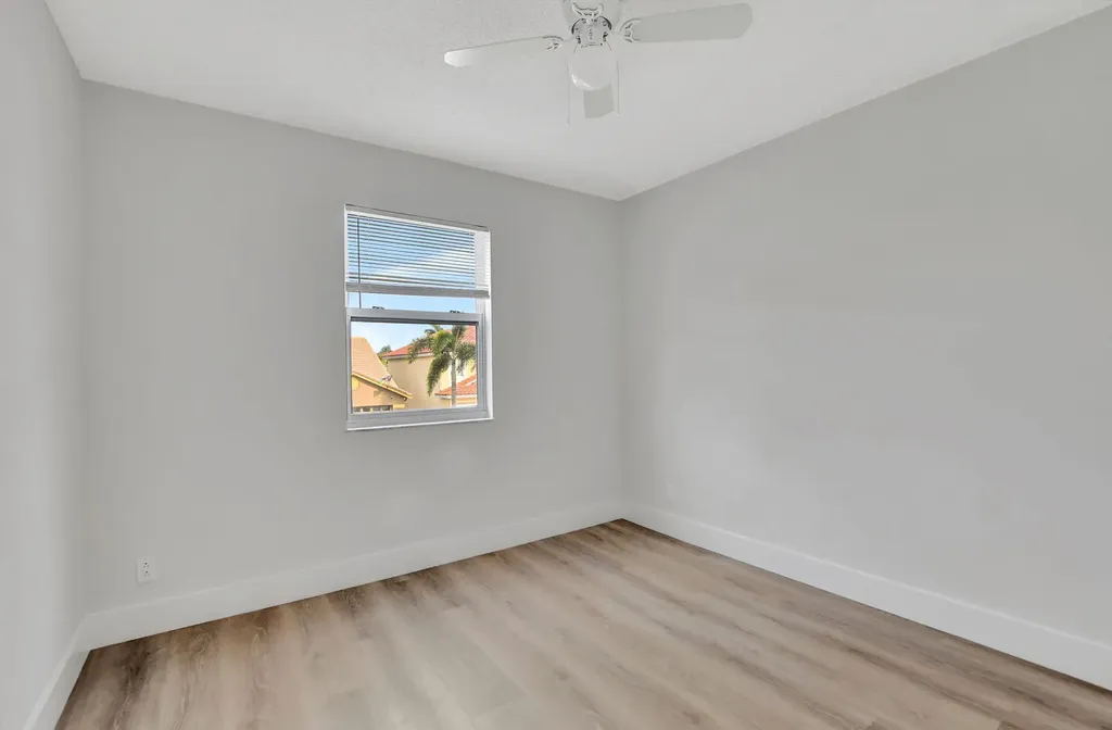 21391 Millbrook Court Boca Raton FL 33498