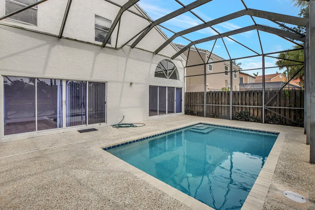 21391 Millbrook Court Boca Raton FL 33498