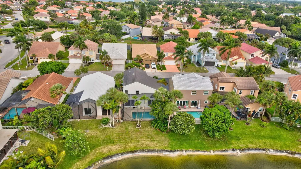 21391 Millbrook Court Boca Raton FL 33498