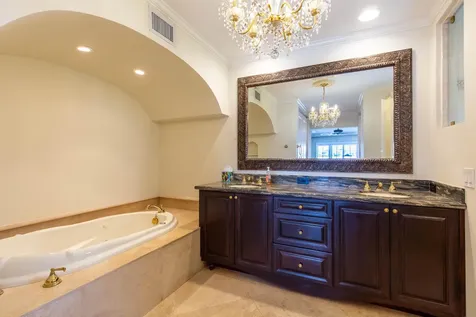 529 Pelican Way Delray Beach FL 33483