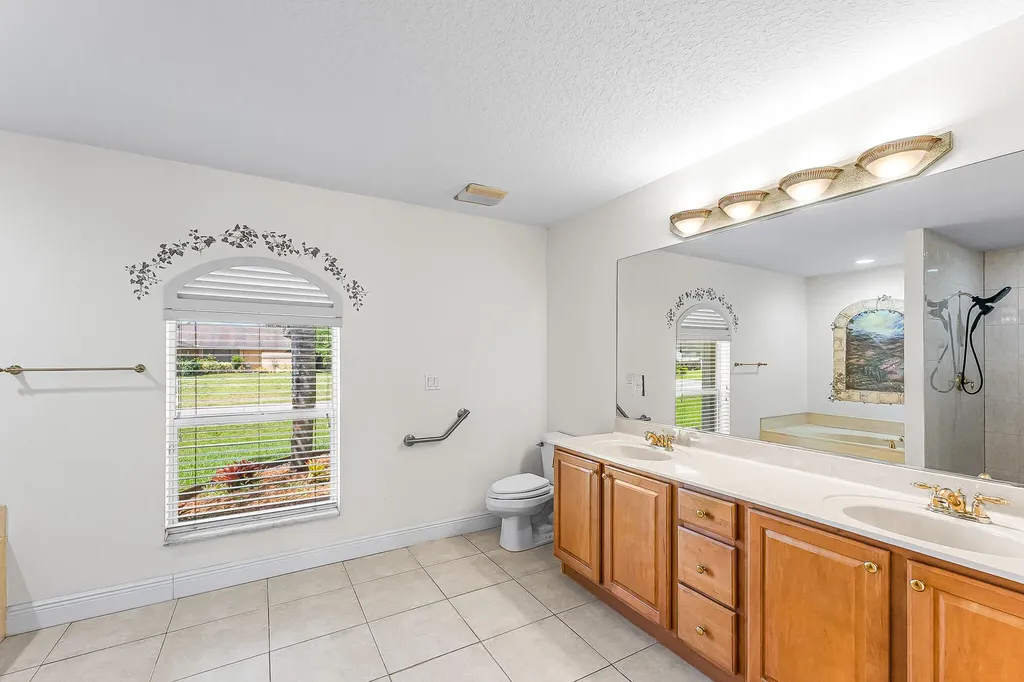 524 SE Nome Drive Port St Lucie FL 34984