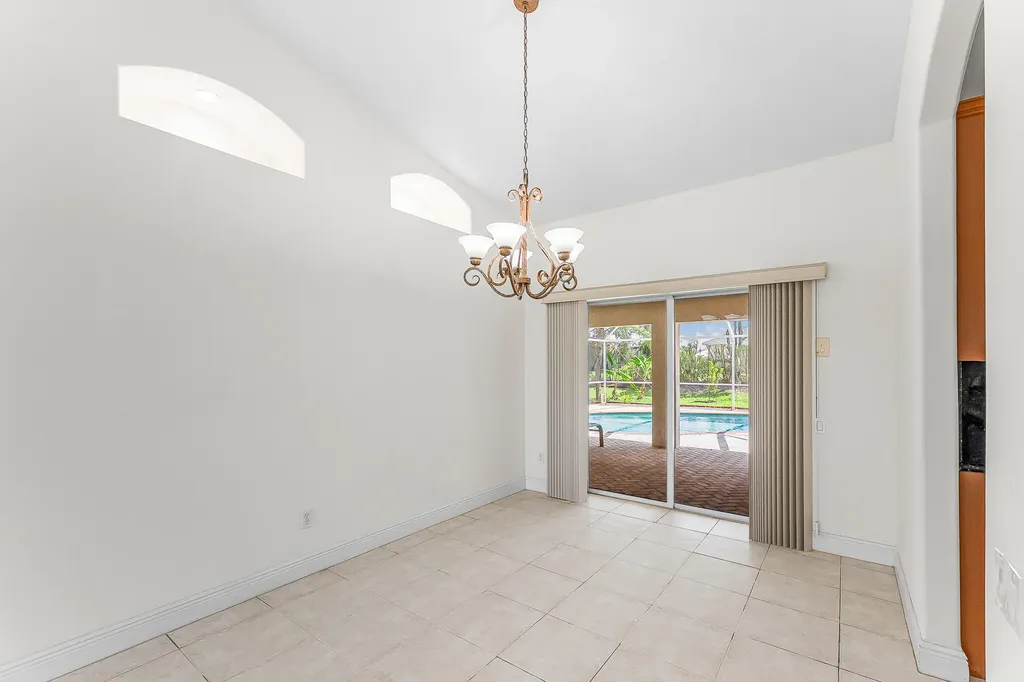 524 SE Nome Drive Port St Lucie FL 34984