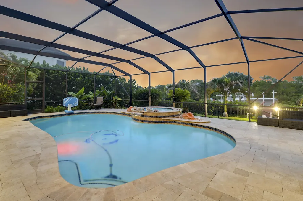 18989 SE Windward Island Lane Jupiter FL 33458