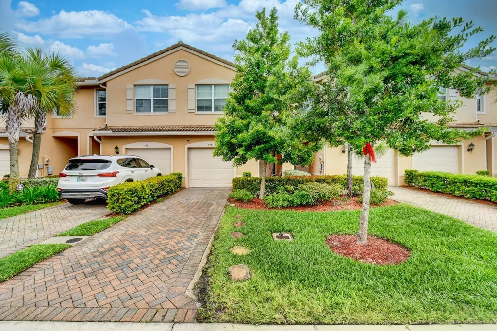 5981 Monterra Club Drive Lake Worth FL 33463