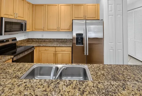 1213 Via Fatini Boynton Beach FL 33426